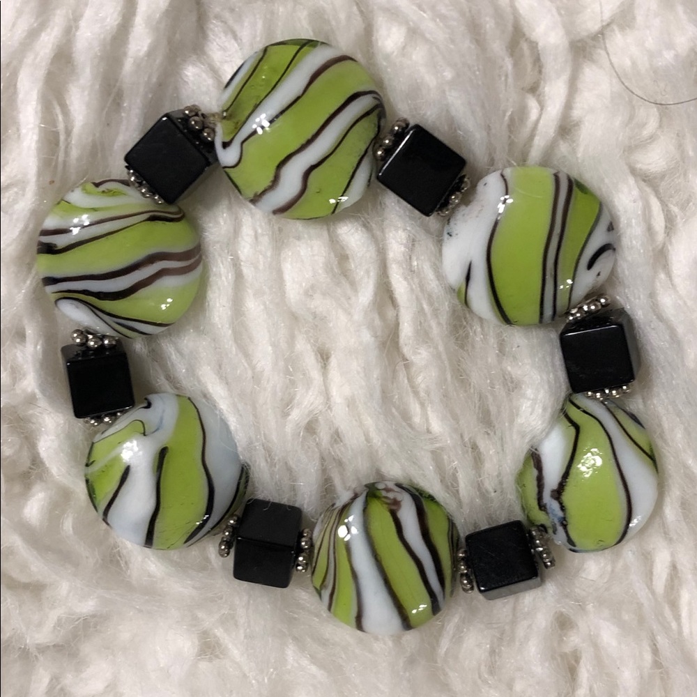 Modern(M)Glass Zebra/Blk Artisan custom made stretch bracelet & earrings set!